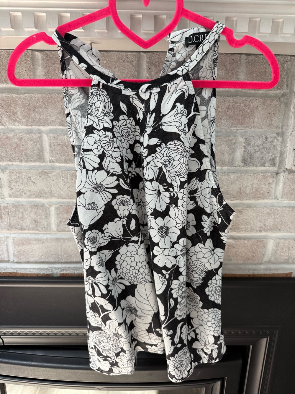JCrew Black/ White Floral Linen Sleeveless Top - Size M